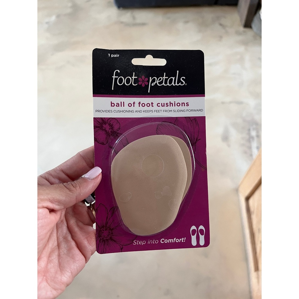Foot Petals Ball of Foot Cushions Khaki Shoe Inserts 1 Pair NIP